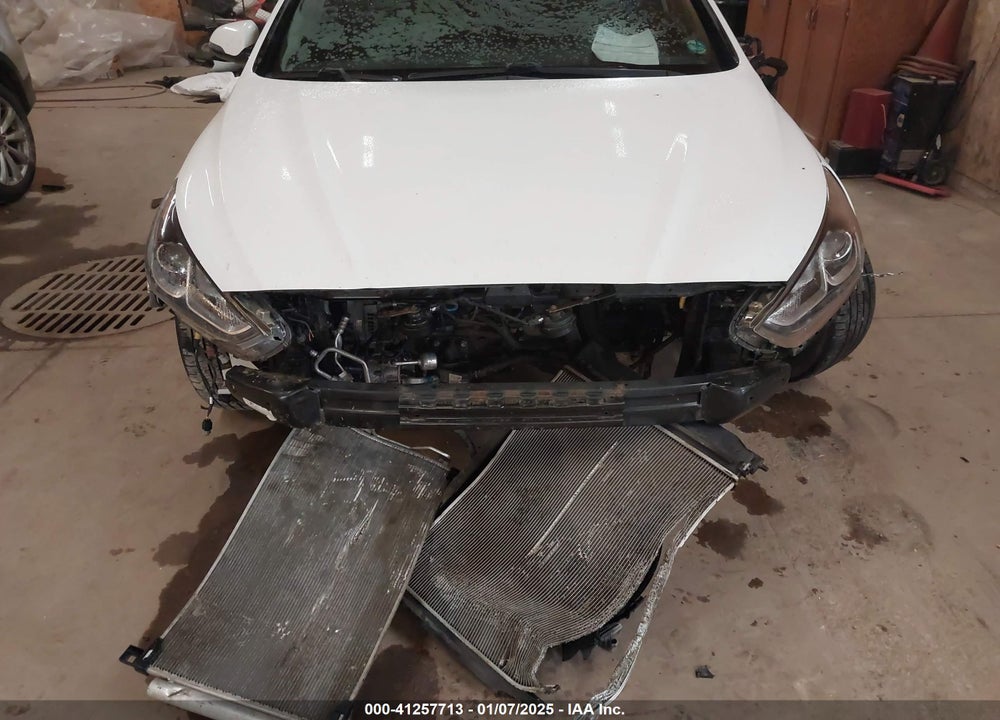 2018 HYUNDAI SONATA SPORT VIN: 5NPE34AF2JH724932