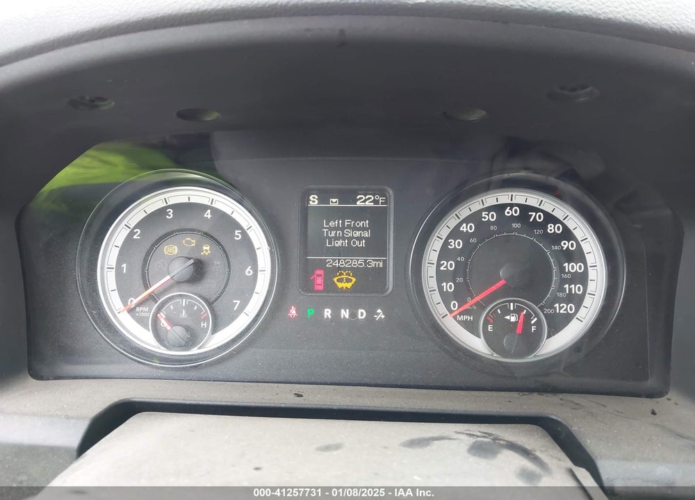 2014 RAM 1500 VIN: 3C6RR7KT9EG210636