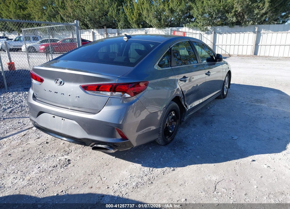 2018 HYUNDAI SONATA VIN: 5NPE24AF5JH671923