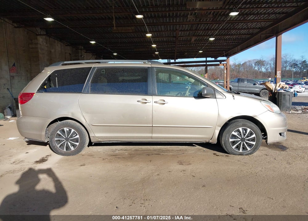 2005 TOYOTA SIENNA LE VIN: 5TDZA23C85S315056