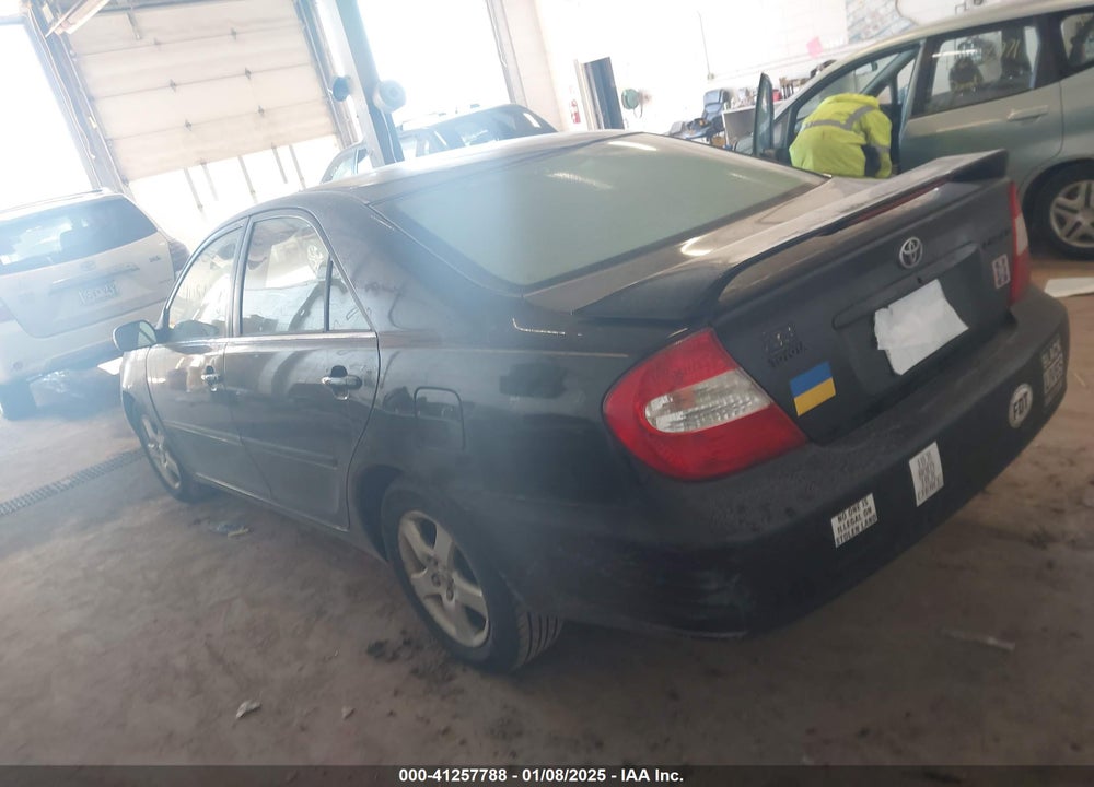 2004 TOYOTA CAMRY SE VIN: 4T1BE32K84U287043