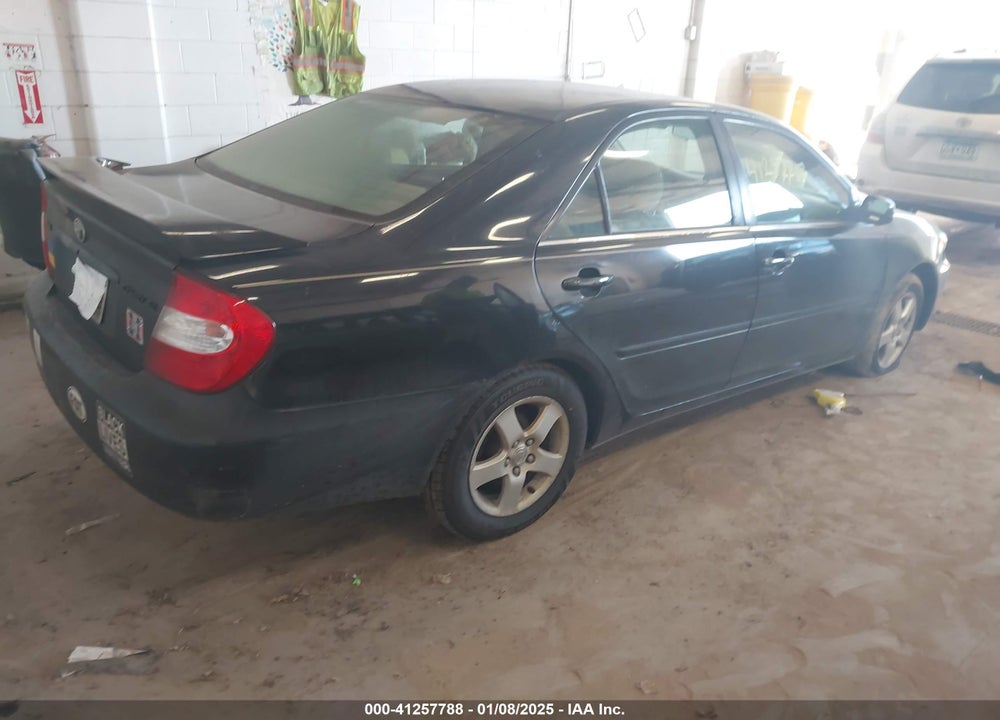 2004 TOYOTA CAMRY SE VIN: 4T1BE32K84U287043