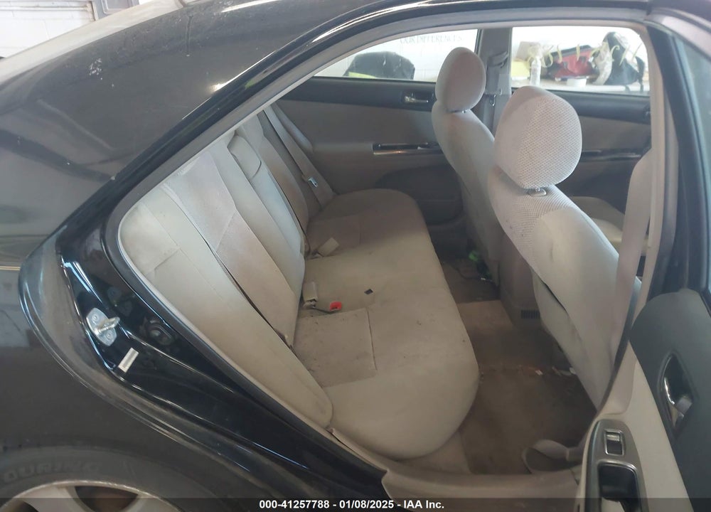 2004 TOYOTA CAMRY SE VIN: 4T1BE32K84U287043