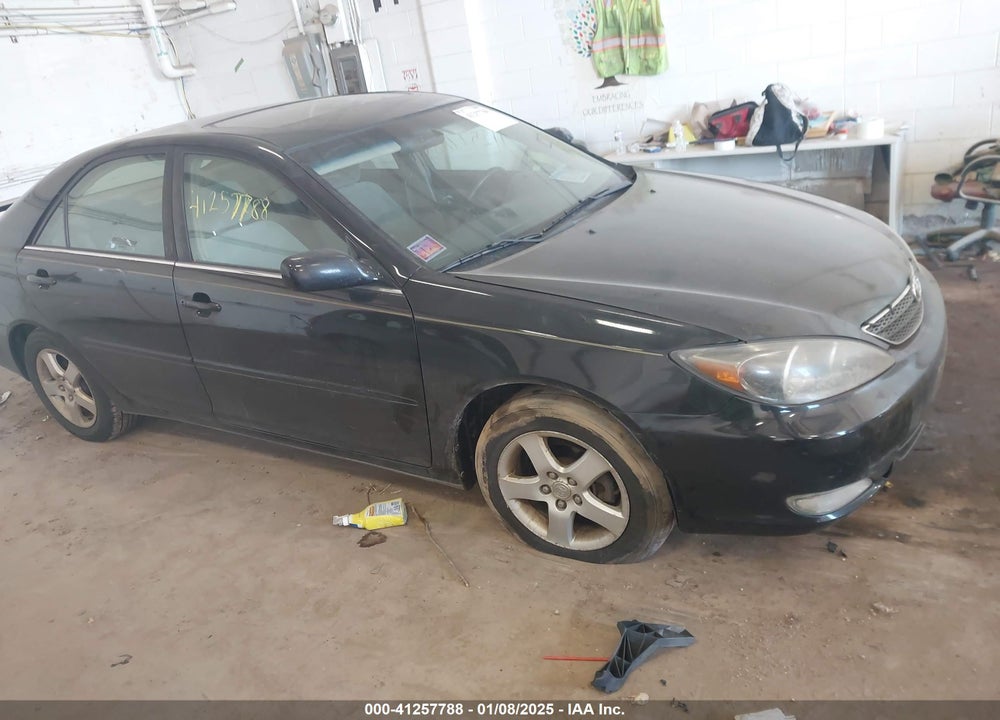 2004 TOYOTA CAMRY SE VIN: 4T1BE32K84U287043