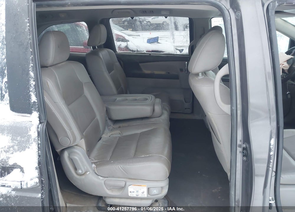 2016 HONDA ODYSSEY EX-L VIN: 5FNRL5H6XGB037721