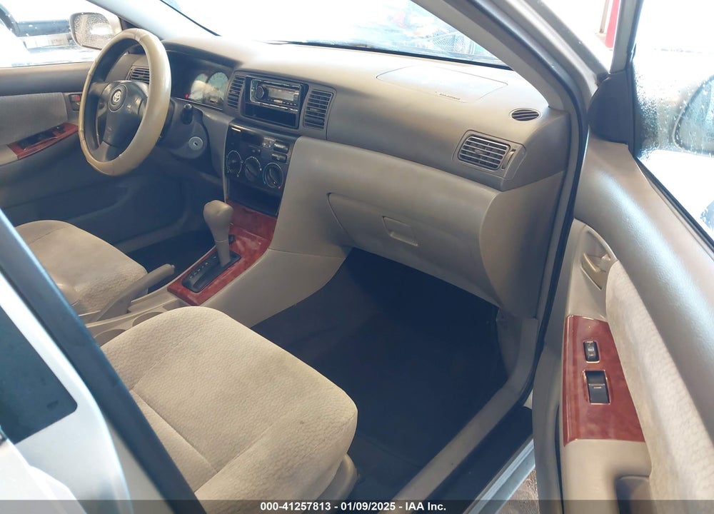 2004 TOYOTA COROLLA LE VIN: JTDBR32E542040237