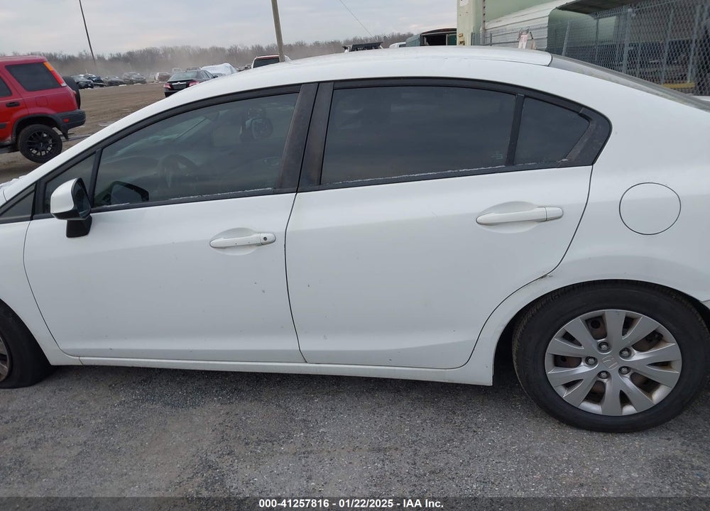 2012 HONDA CIVIC SDN LX VIN: 2HGFB2F57CH310361