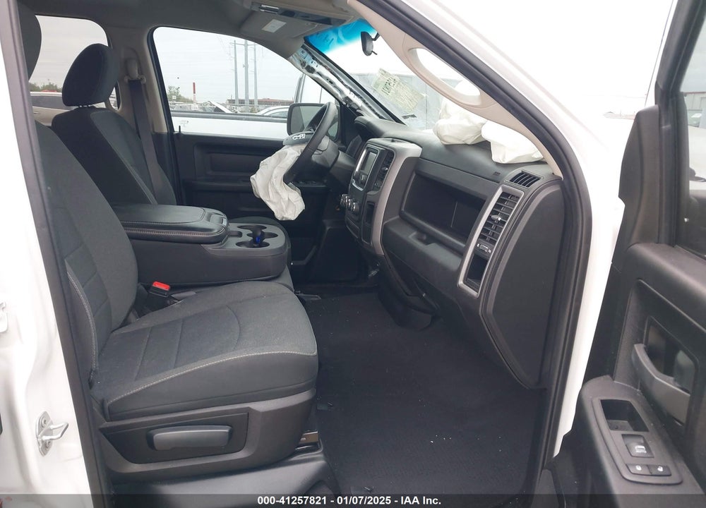 2022 RAM 1500 CLASSIC VIN: 1C6RR6FT1NS154981