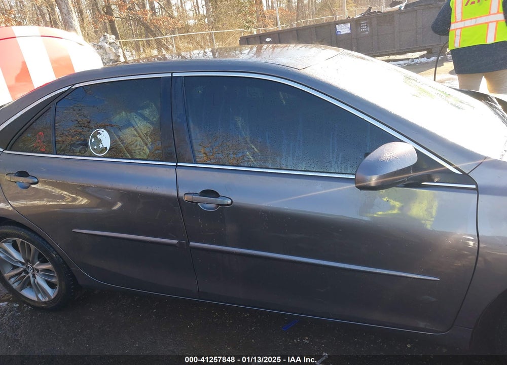 2017 TOYOTA CAMRY SE VIN: 4T1BF1FK0HU783178