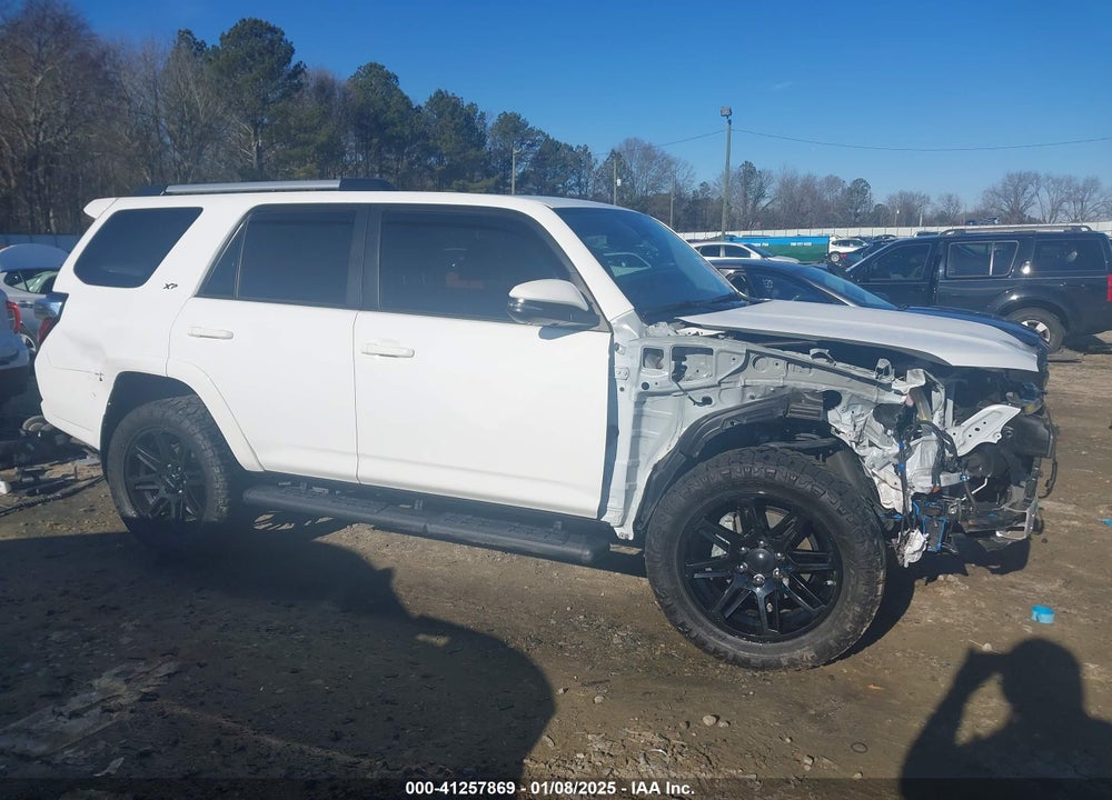 2022 TOYOTA 4RUNNER SR5 PREMIUM VIN: JTENU5JR3N6069821