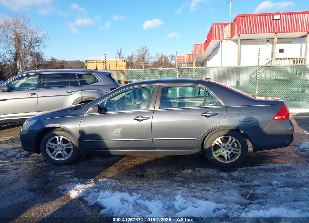 2007 HONDA ACCORD VIN: 1HGCM56857A162031