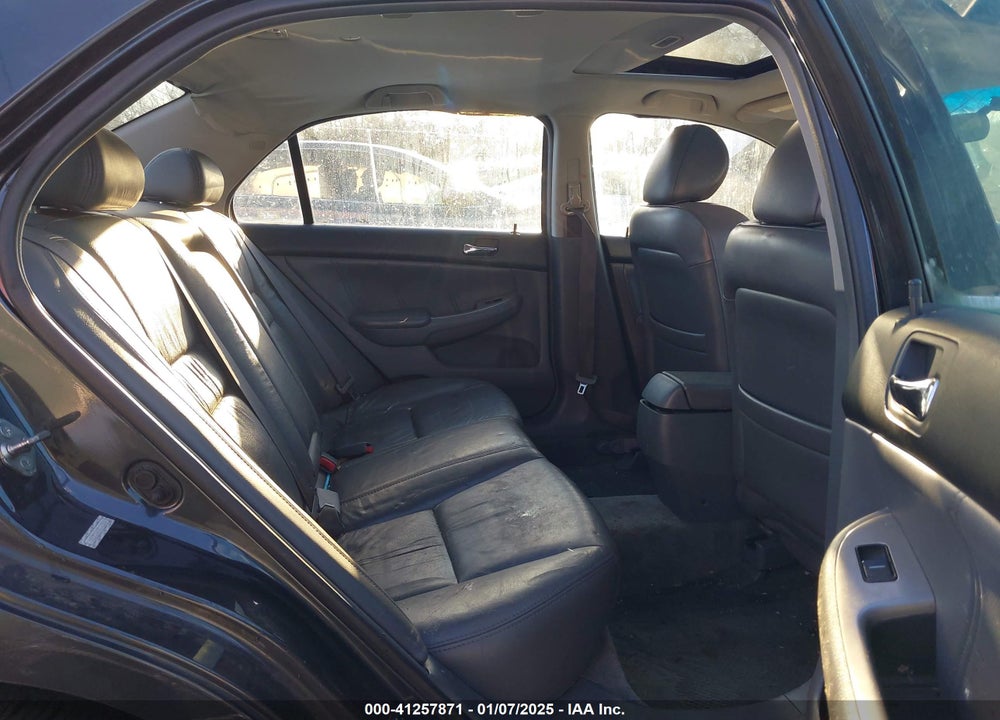 2007 HONDA ACCORD VIN: 1HGCM56857A162031