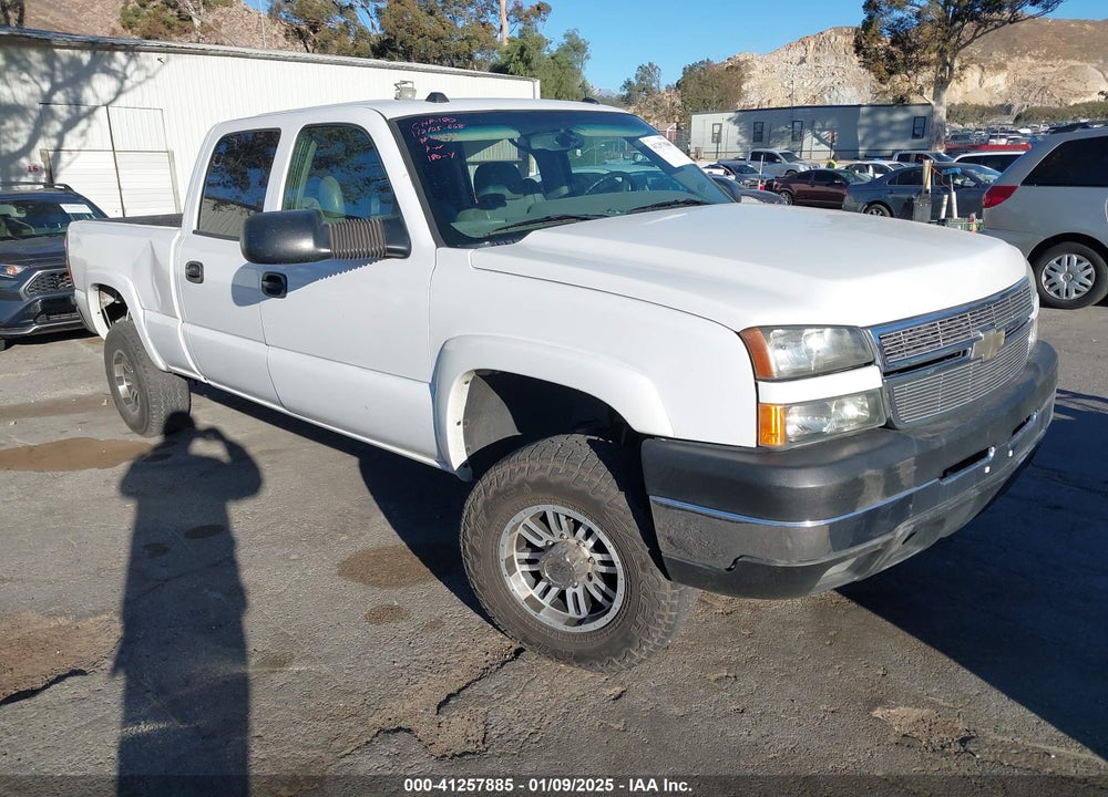 2005 CHEVROLET SILVERADO 2500HD LT VIN: 1GCHC23245F894494