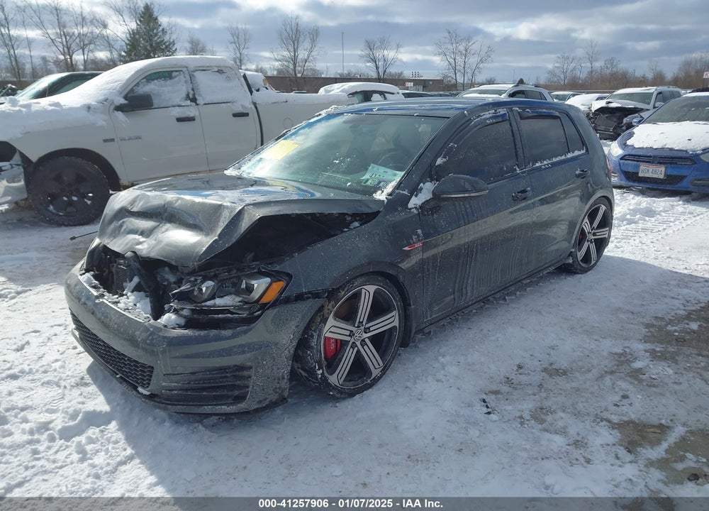 2017 VOLKSWAGEN GTI VIN: 3VW547AU2HM026710