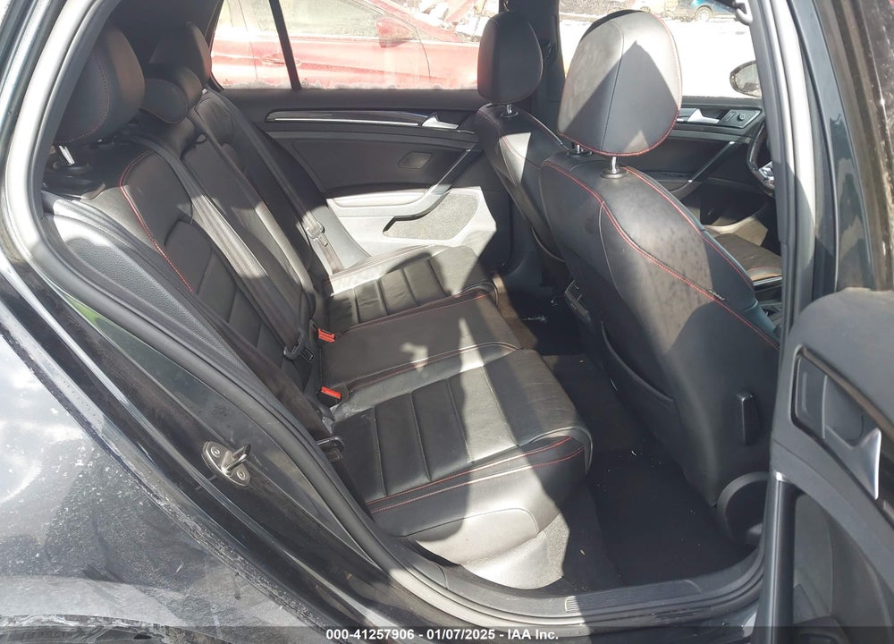 2017 VOLKSWAGEN GTI VIN: 3VW547AU2HM026710