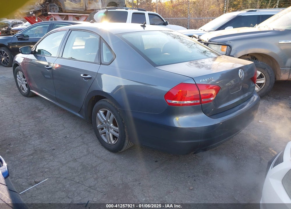 2014 VOLKSWAGEN PASSAT 1.8T S VIN: 1VWAS7A31EC056063