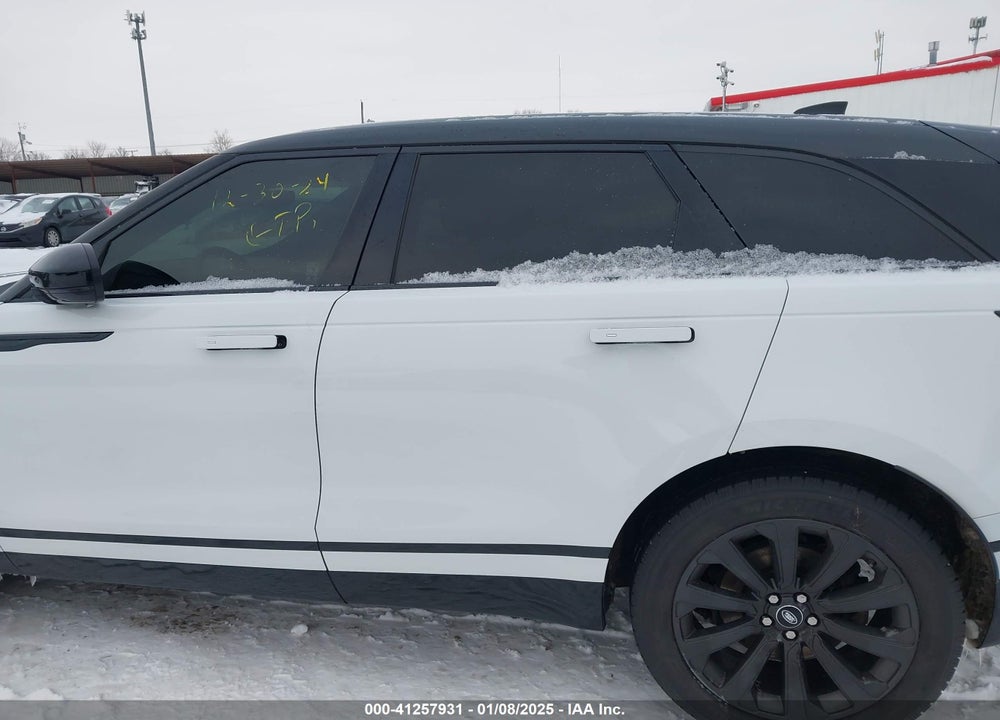 2018 LAND ROVER RANGE ROVER VELAR VIN: SALYL2RX0JA709263