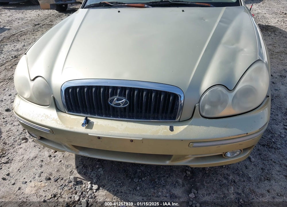 2002 HYUNDAI SONATA GLS/LX VIN: KMHWF35HX2A506484