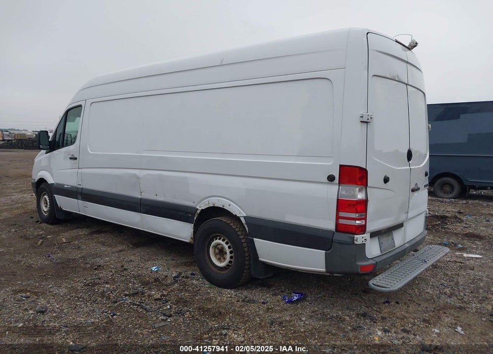 2011 MERCEDES-BENZ SPRINTER 2500 HIGH ROOF VIN: WD3PE8CB2B5575650