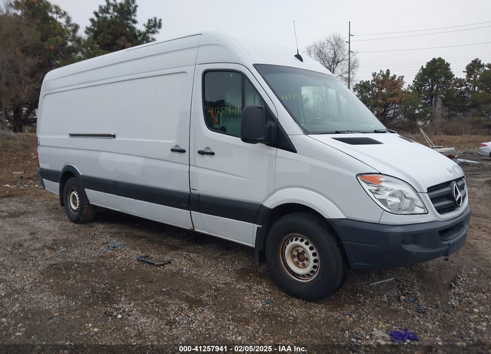 2011 MERCEDES-BENZ SPRINTER 2500 HIGH ROOF VIN: WD3PE8CB2B5575650