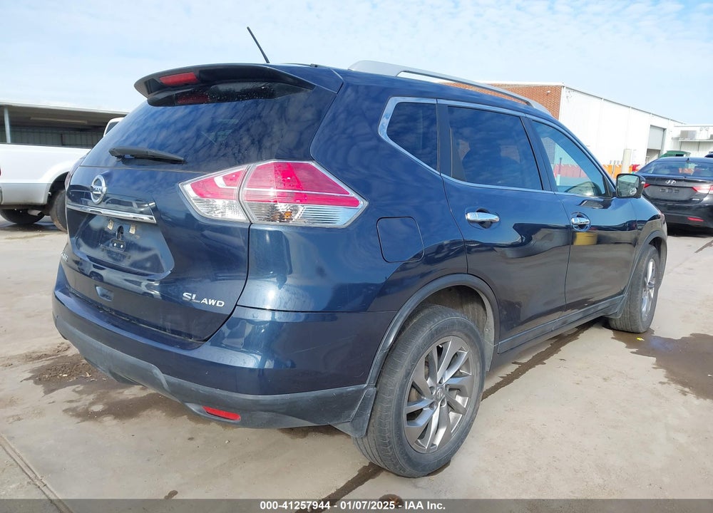2015 NISSAN ROGUE SL VIN: 5N1AT2MVXFC890409