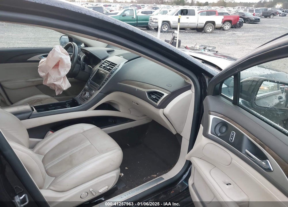 2019 LINCOLN MKZ VIN: 3LN6L5E97KR604908