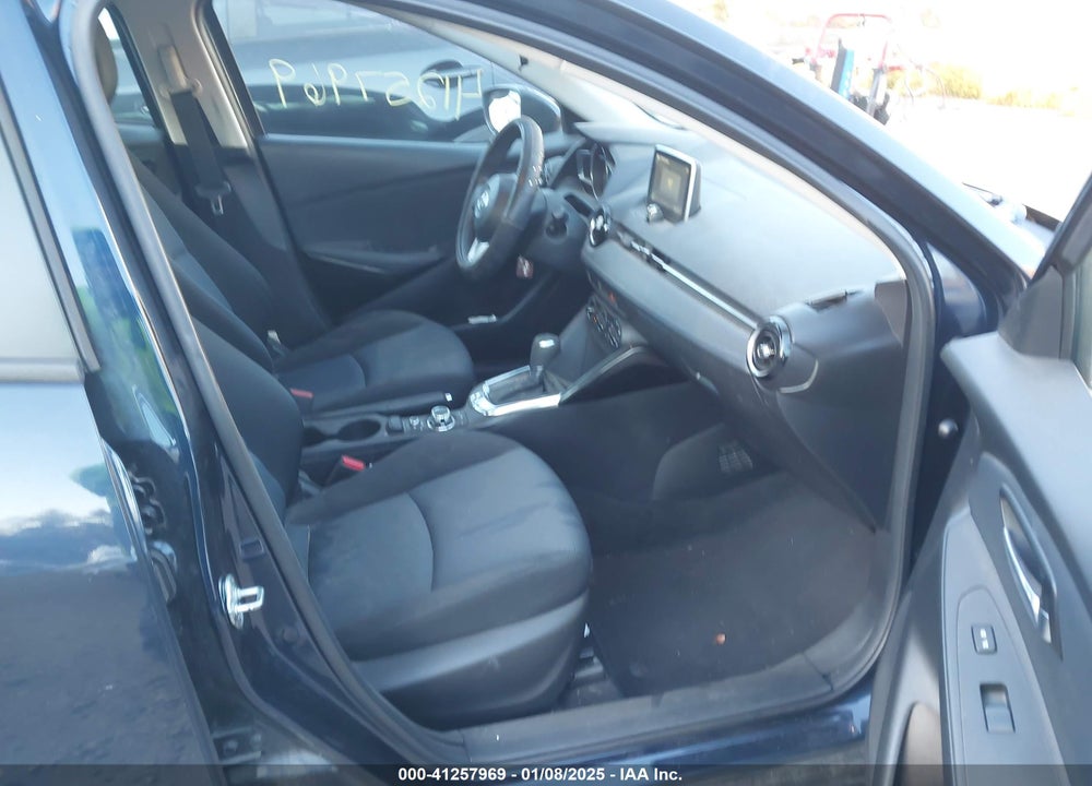 2016 SCION IA VIN: 3MYDLBZV0GY119655