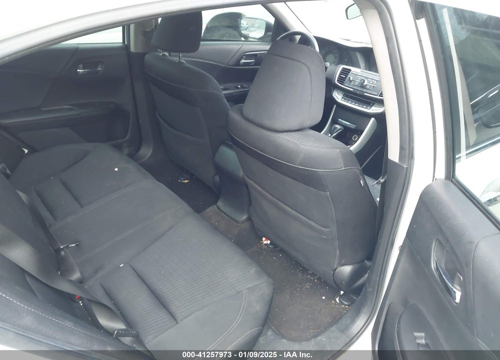 2015 HONDA ACCORD VIN: 1HGCR2F58FA065149