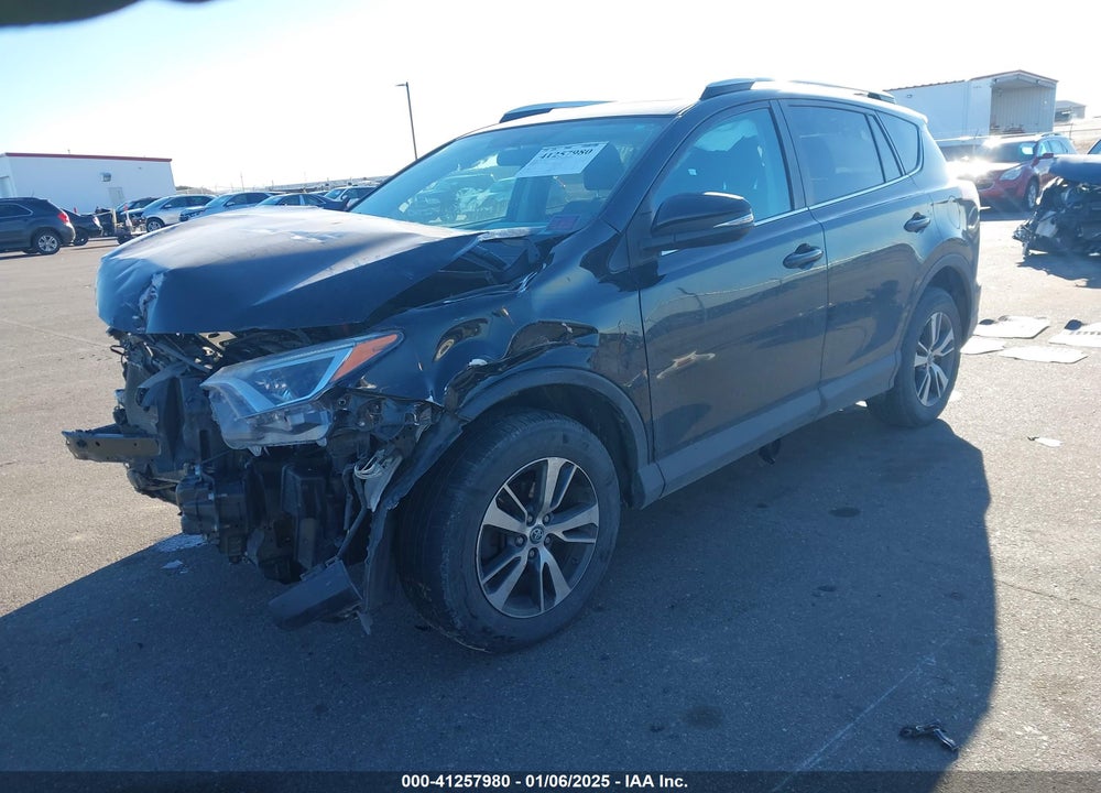 2016 TOYOTA RAV4 XLE VIN: 2T3RFREV4GW535935