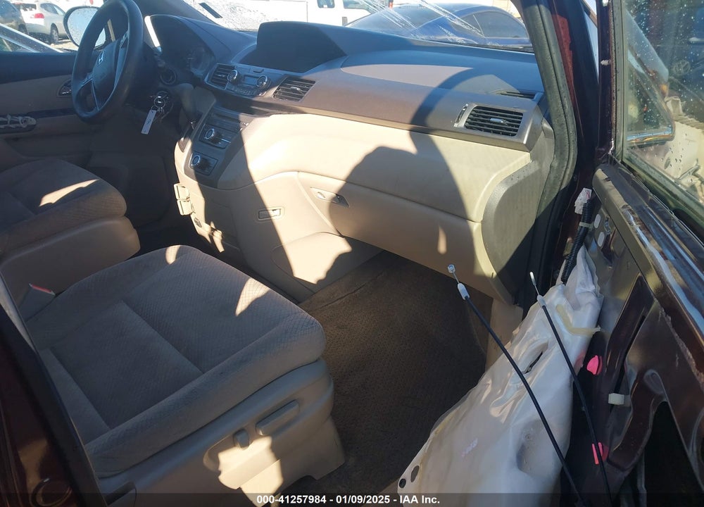 2015 HONDA ODYSSEY LX VIN: 5FNRL5H27FB010794
