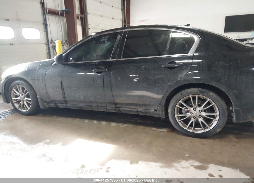 2011 INFINITI G37X VIN: JN1CV6AR5BM412461