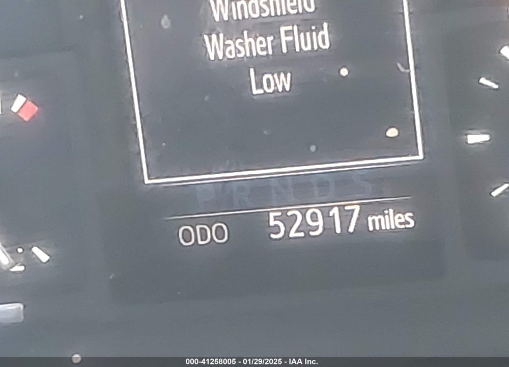 2018 TOYOTA TUNDRA PLATINUM 5.7L V8 VIN: 5TFAW5F19JX765068