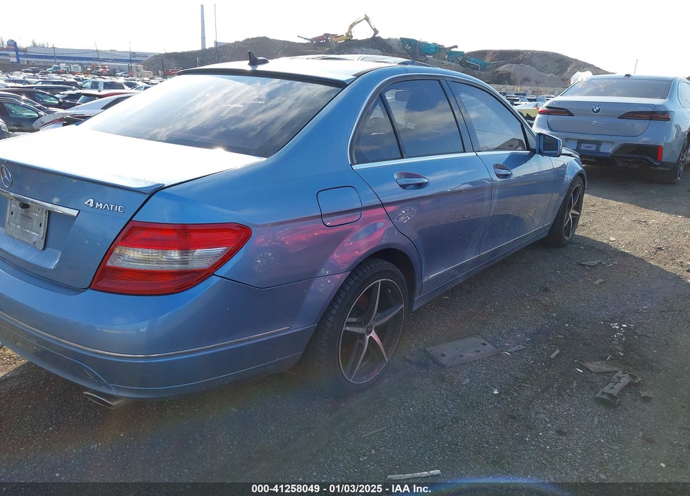 2011 MERCEDES-BENZ C 300 VIN: WDDGF8BB3BF541172
