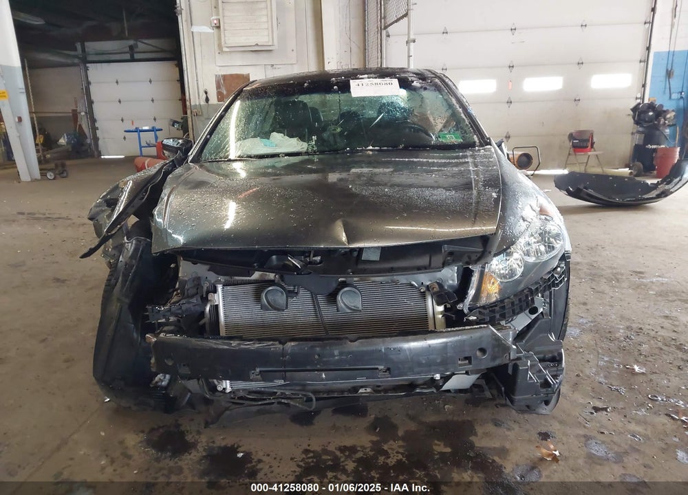 2010 HONDA ACCORD VIN: 1HGCP2F88AA161338
