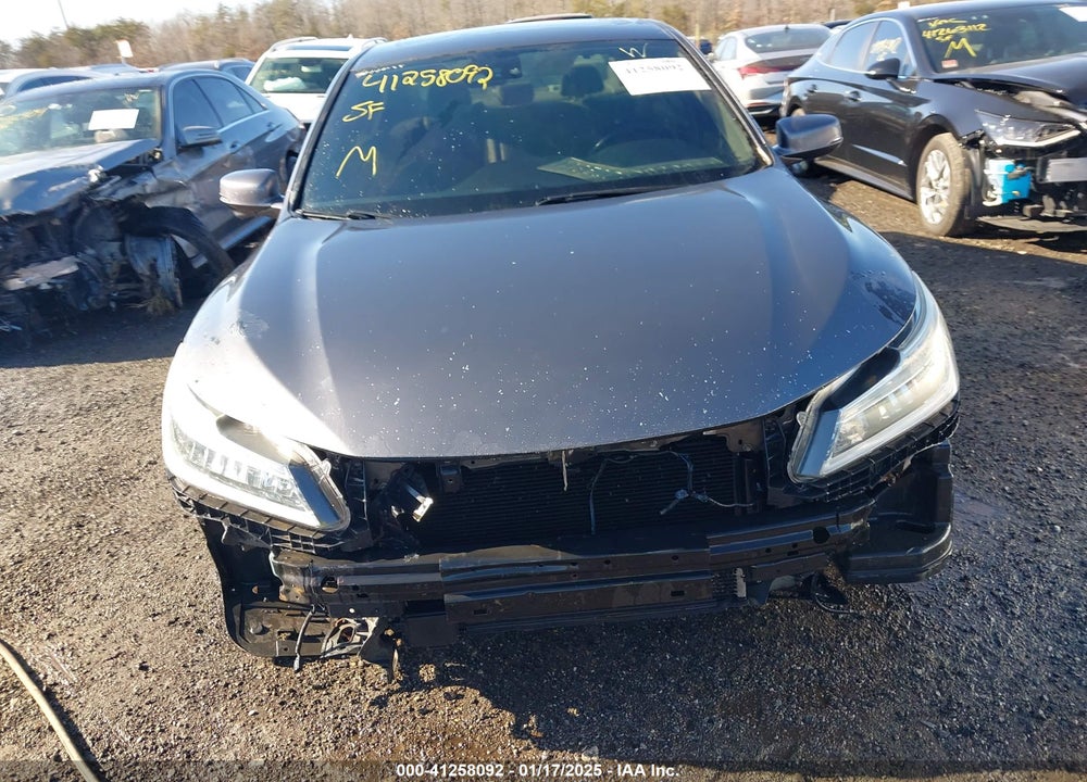 2016 HONDA ACCORD SEDAN VIN: 1HGCR3F9XGA018943