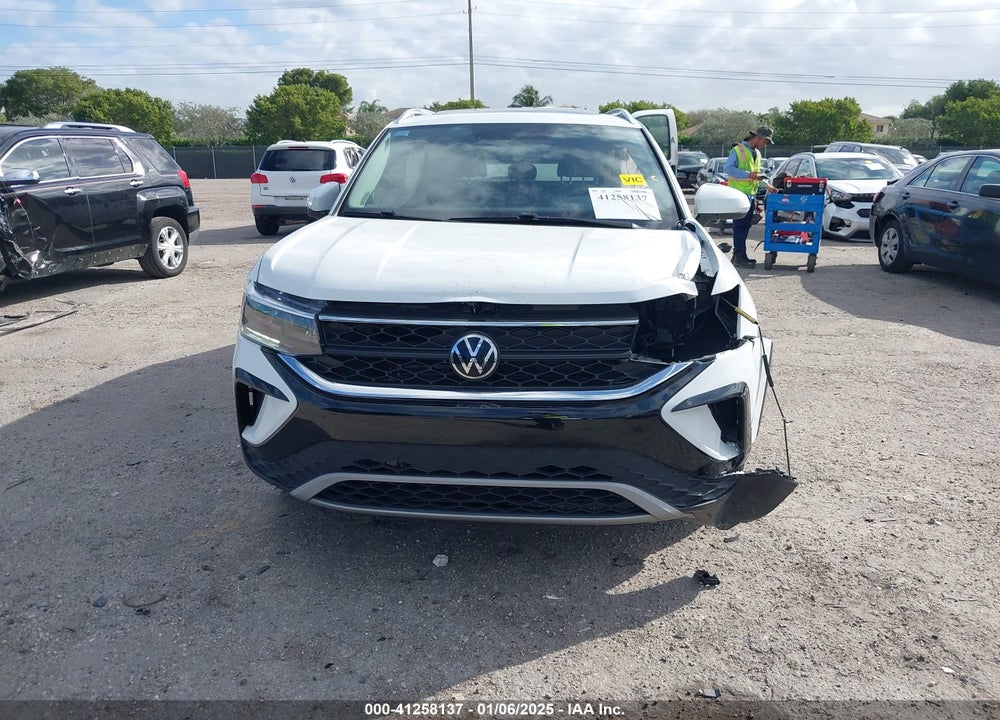 2022 VOLKSWAGEN TAOS VIN: 3VVTX7B26NM086209