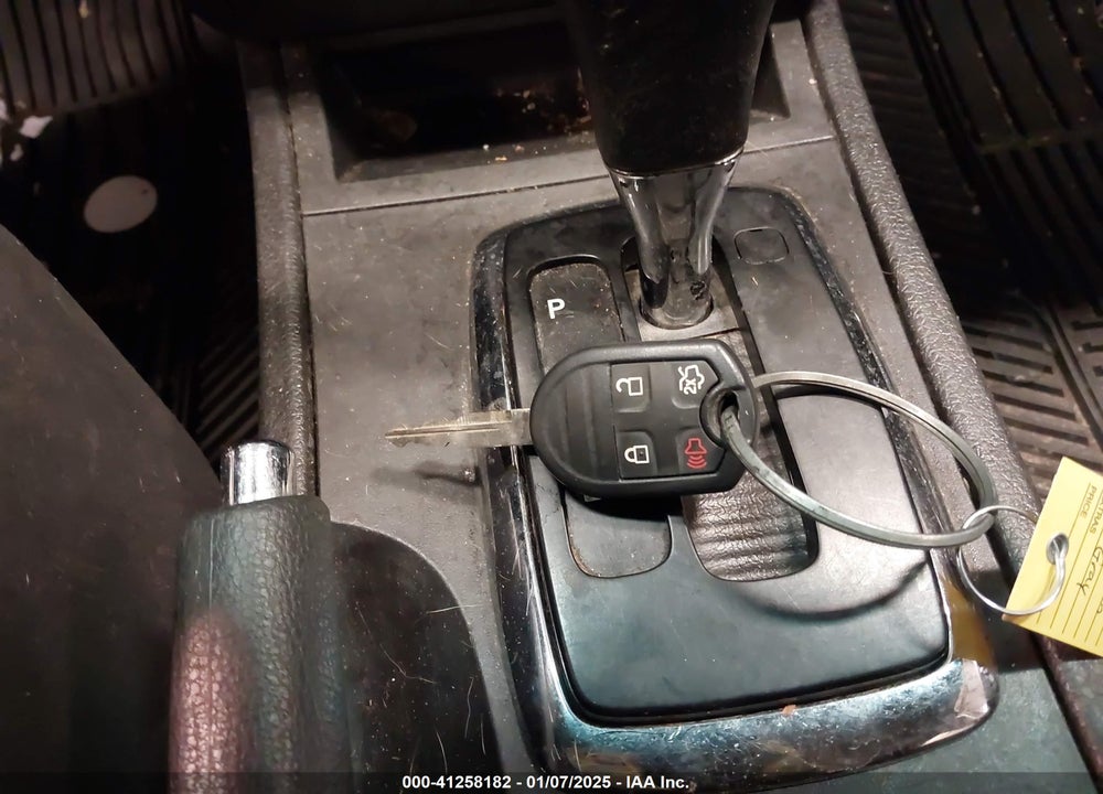 2007 FORD FUSION VIN: 3FAHP07Z57R266052