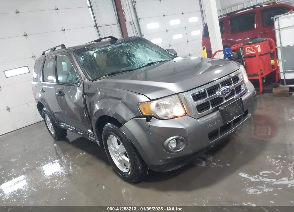 2010 FORD ESCAPE XLT VIN: 1FMCU0DG4AKC35320