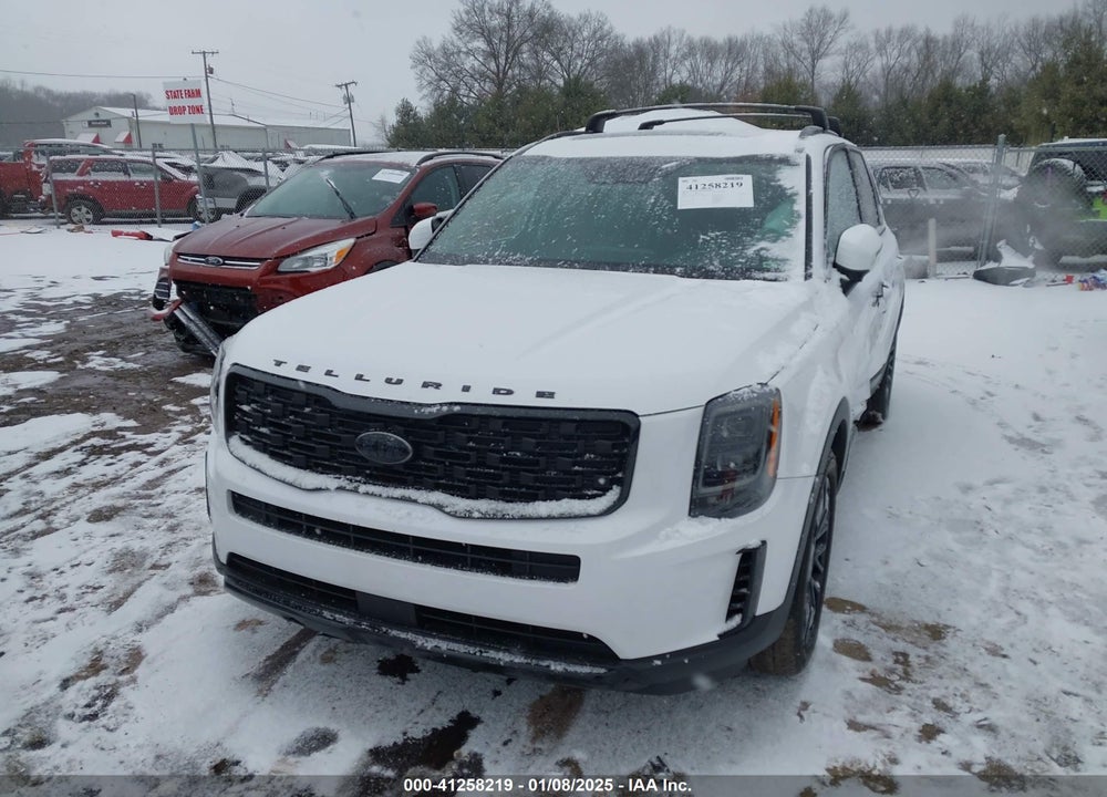 2021 KIA TELLURIDE EX VIN: 5XYP3DHC3MG188864