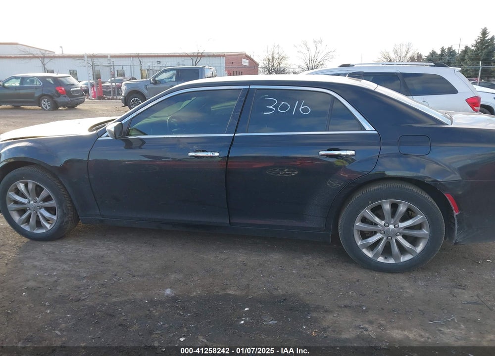 2019 CHRYSLER 300 LIMITED AWD VIN: 2C3CCAKG0KH543016