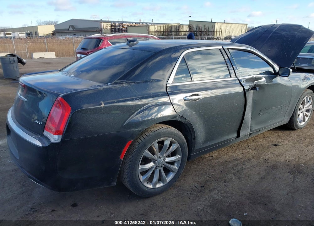 2019 CHRYSLER 300 LIMITED AWD VIN: 2C3CCAKG0KH543016