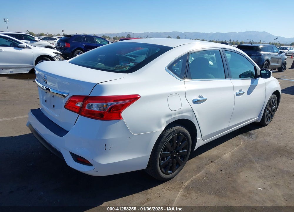 2017 NISSAN SENTRA VIN: 3N1AB7AP0HY389083