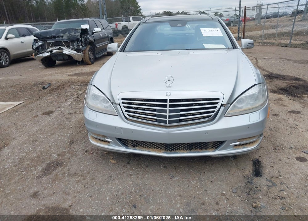 2011 MERCEDES-BENZ S 550 4MATIC VIN: WDDNG8GB0BA374876