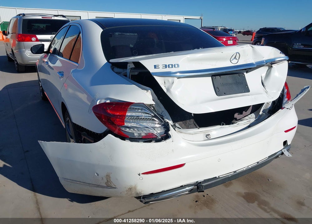 2018 MERCEDES-BENZ E 300 4MATIC VIN: WDDZF4KB2JA391827