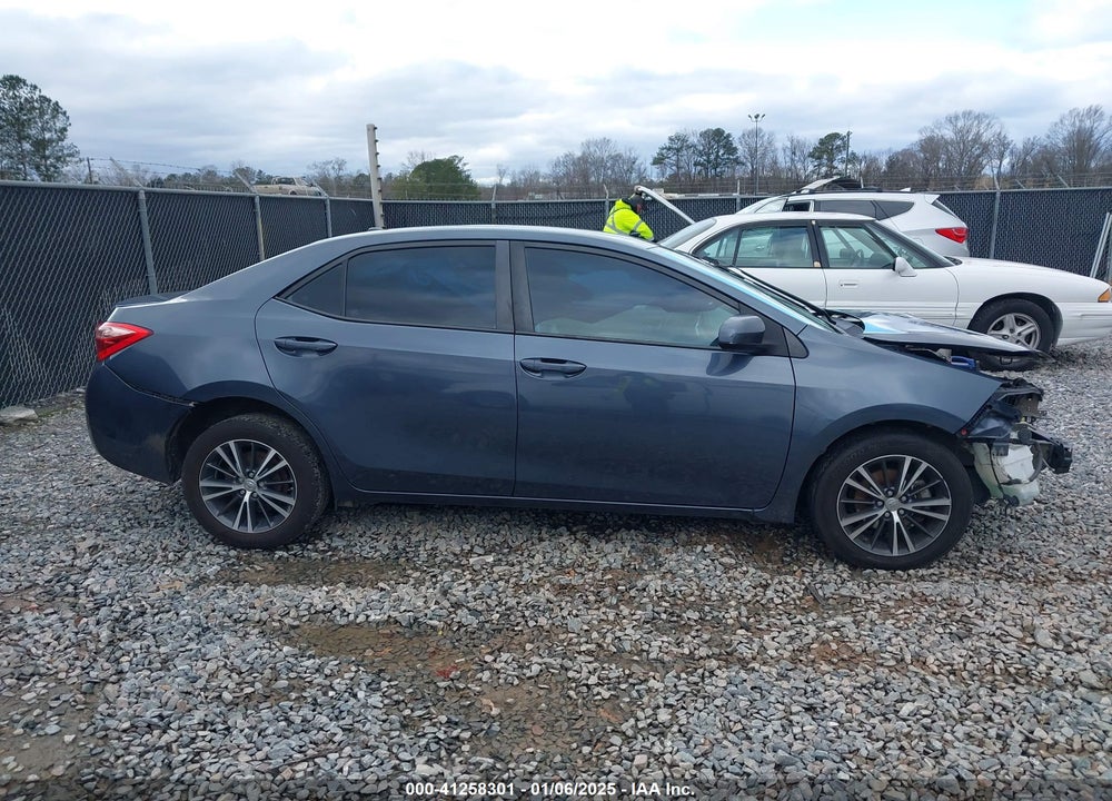 2018 TOYOTA COROLLA VIN: 5YFBURHE5JP829428