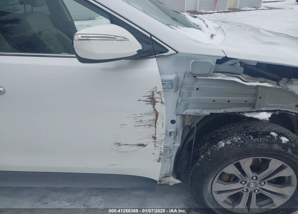 2015 HYUNDAI SANTA FE SPORT 2.4L VIN: 5XYZUDLB8FG267776
