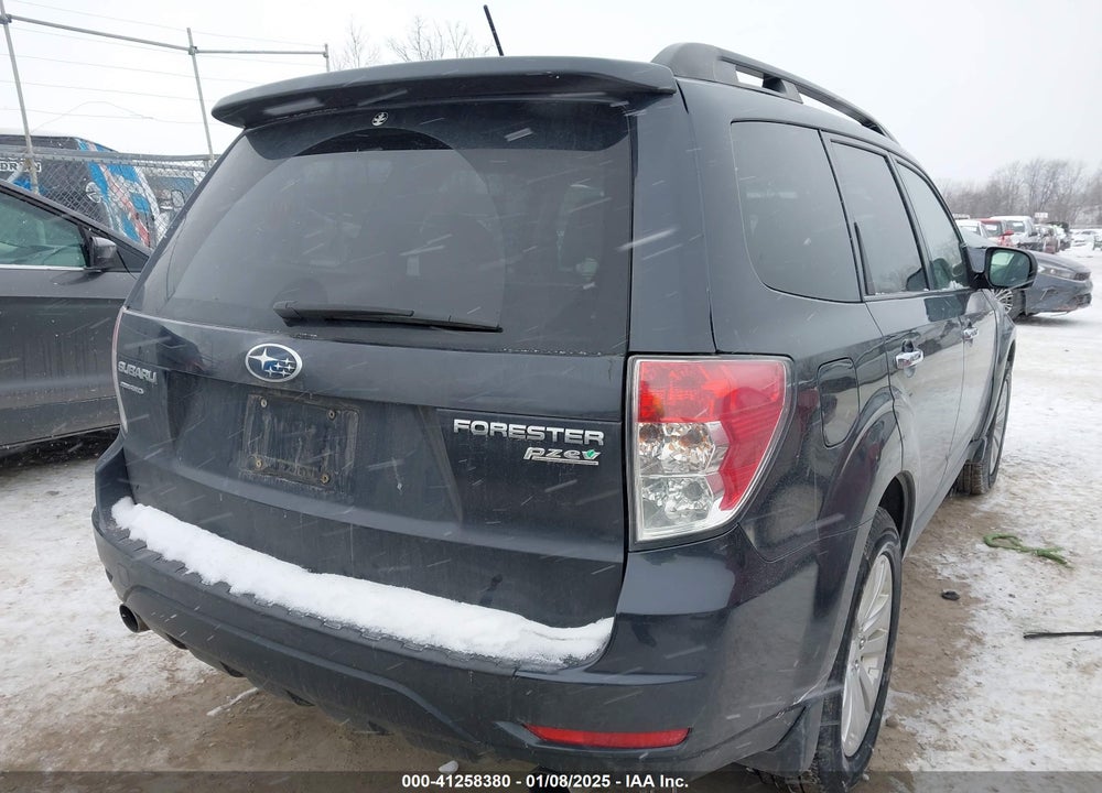 2012 SUBARU FORESTER 2.5X PREMIUM VIN: JF2SHADC5CH447992