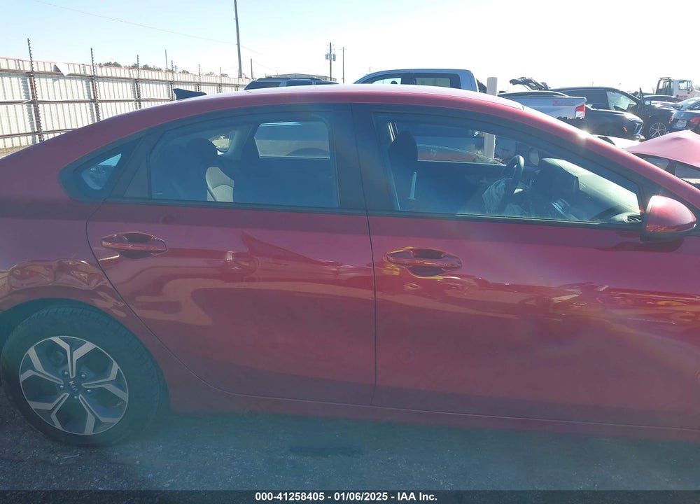 2020 KIA FORTE VIN: 3KPF24AD7LE202178