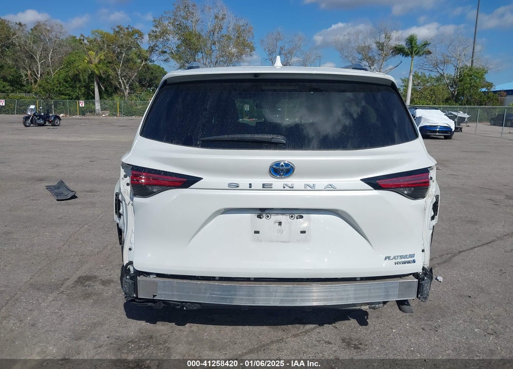2022 TOYOTA SIENNA PLATINUM VIN: 5TDERKEC5NS101257