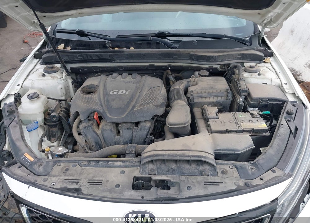 2015 KIA OPTIMA VIN: KNAGM4A79F5639203